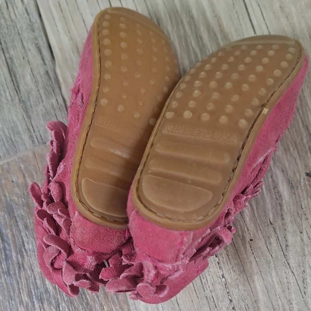 Minnetonka Toddler Pink Fringe Boots Suede Moccasin Ankle Boots Size 5